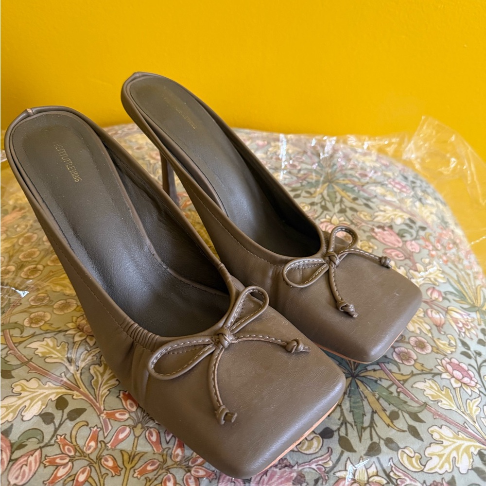 PrettyLittleThing olive  Heels with Bow Accent